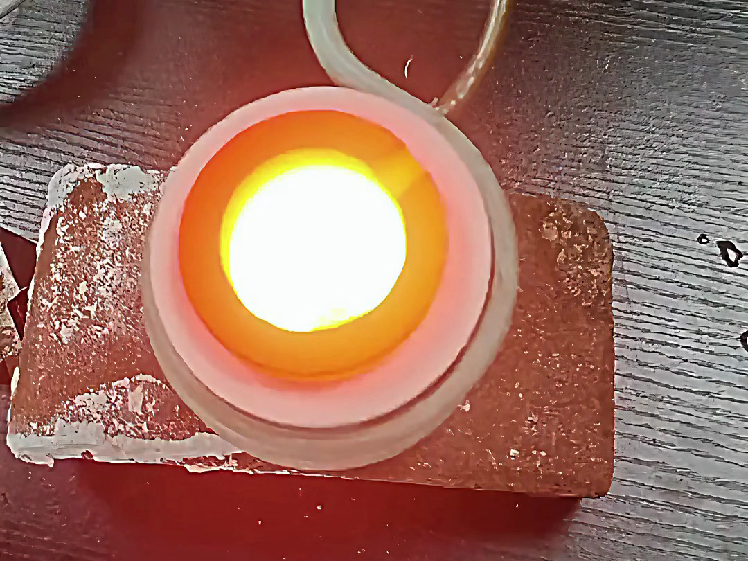 珠宝金银加工选它！220V 小型高频熔炼炉，多场景都适配