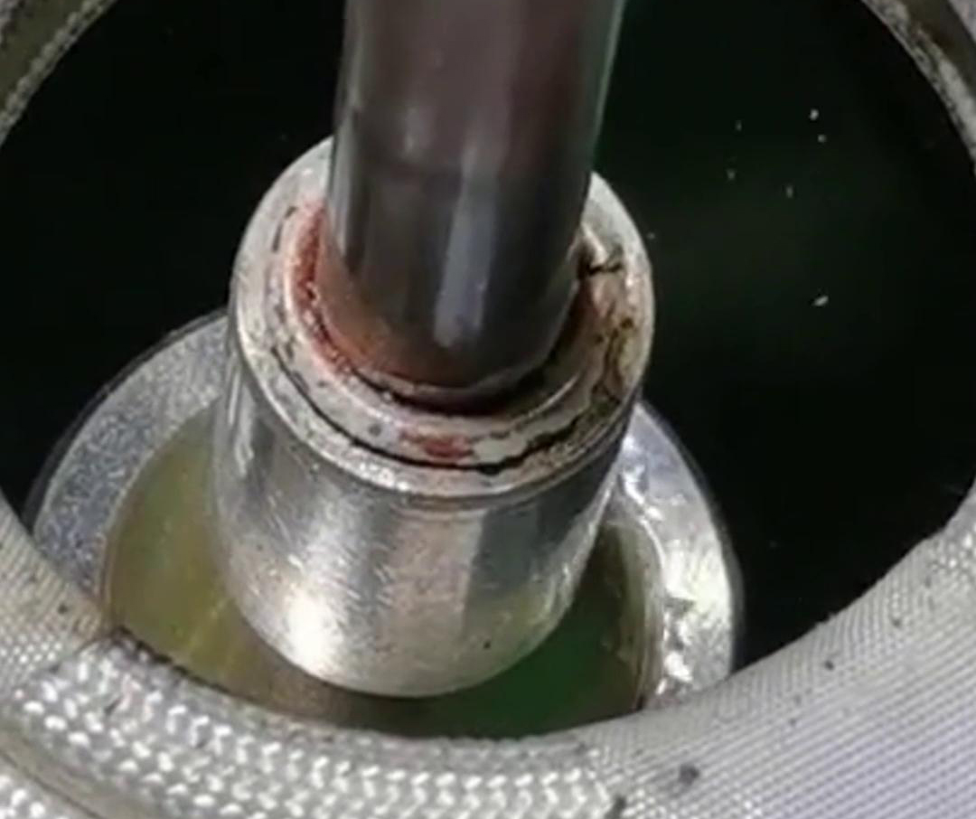高频机焊接铜铝管是一种有效的焊接方法，但要注意工艺规范和焊接技巧