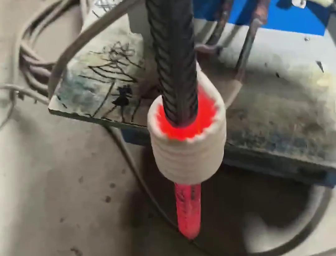 螺纹钢筋高频加热它的工作原理是怎样的？